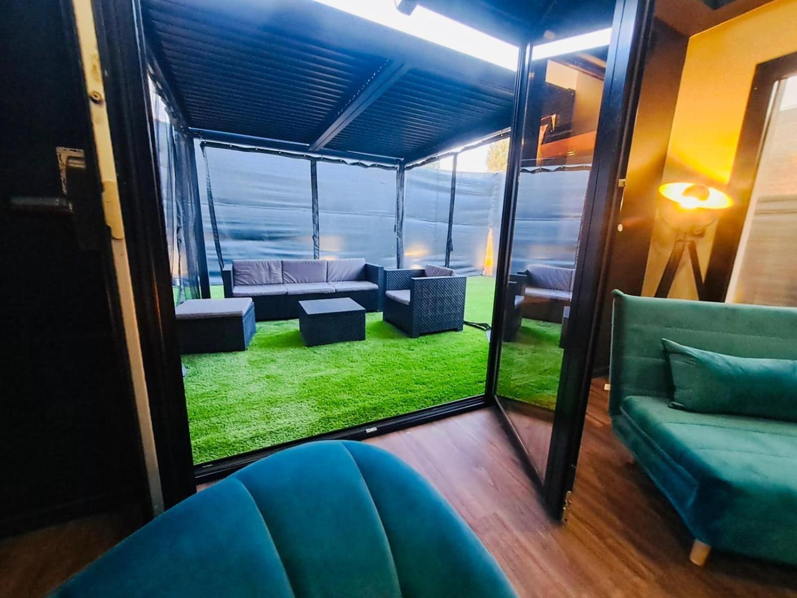 Belle Suite Metro 14 Paris Orly Exterior photo